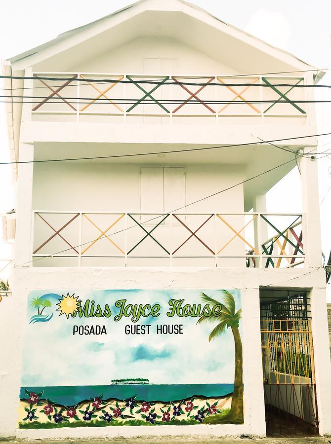 Posada Miss Joyce House San Andrés 외부 사진